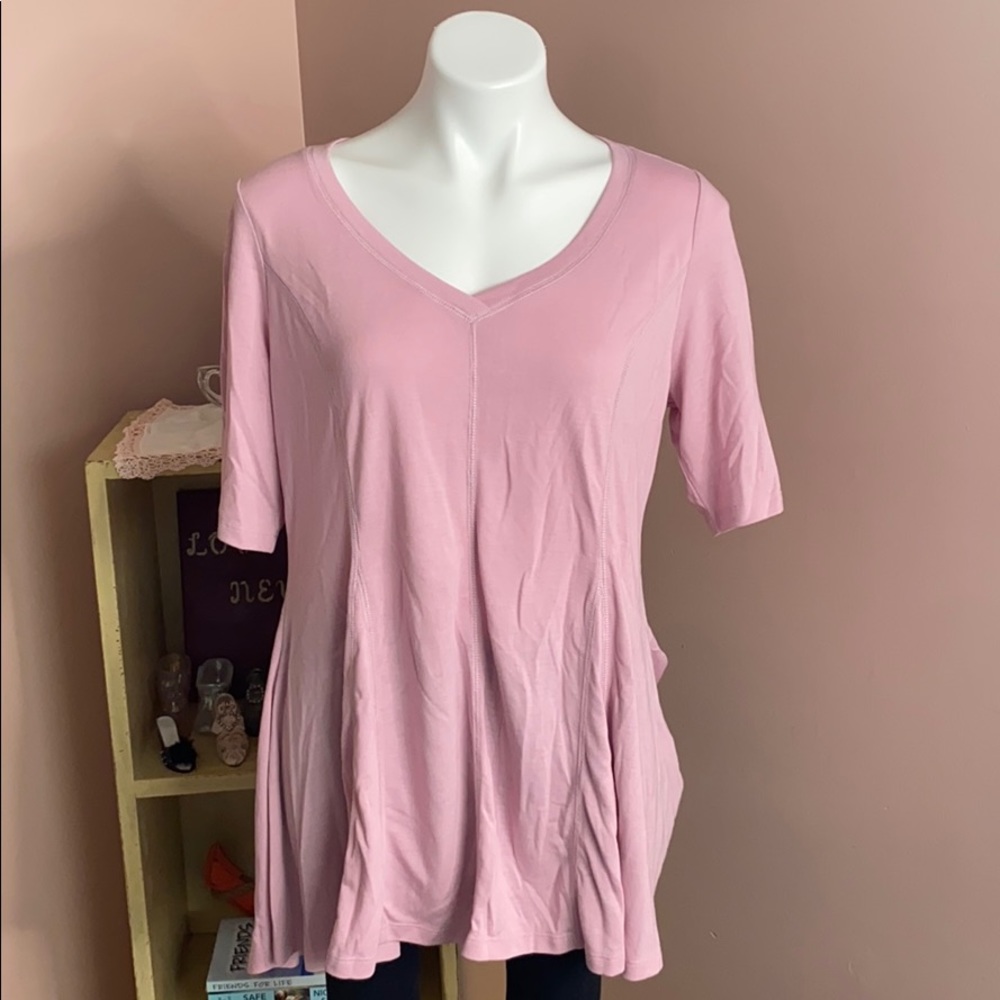 Tunic season!!  Pretty light pink!